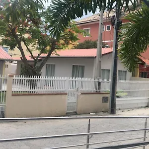 Residencial Cecilia Cruz Casa de Férias Bombinhas